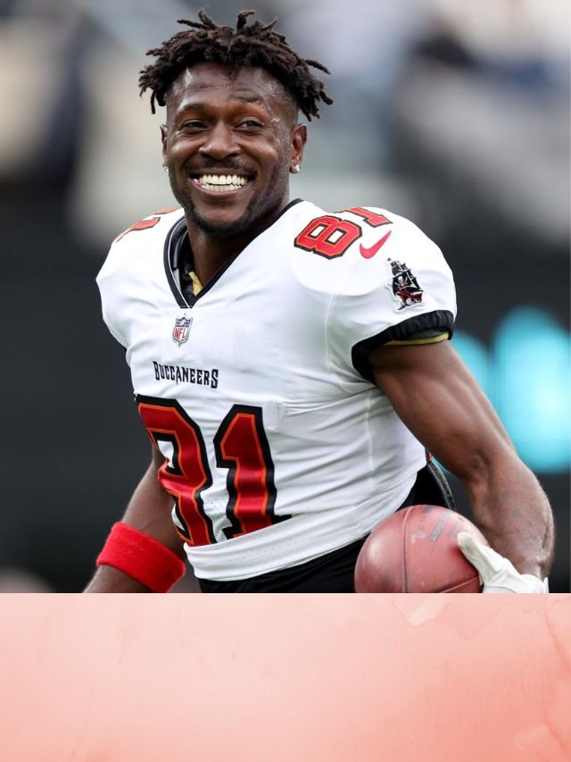 Antonio Brown Age, Biography, Career, Height, Children, Net worth